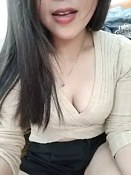 Snapshot of MaiNgoc_sexy chatting on 04-29-26, 12:42 MaiNgoc sexy online show from 04-29-26, 12:42