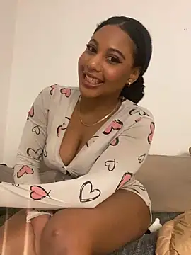 xo steffyxo 4 online show from 03-08-26, 09:18