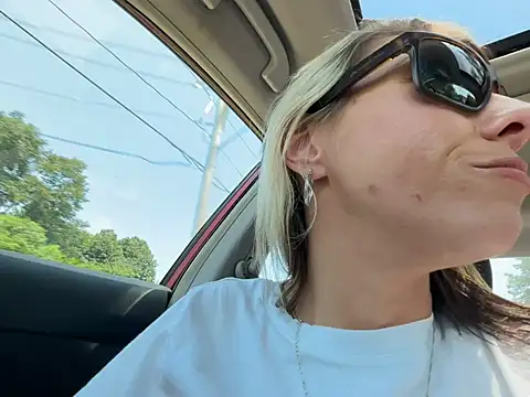 tastemecaroline online show from 07-23-26, 06:39