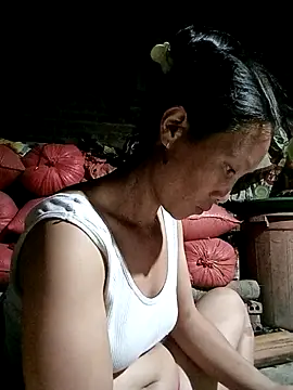 Diana-02 online show from 04-19-26, 11:20