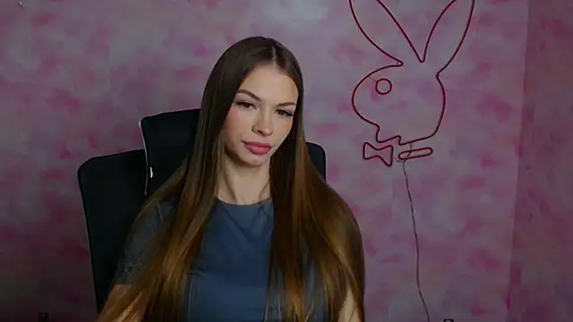 Lina Loveuu online show from 04-27-26, 11:30