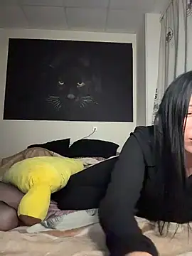 Snapshot of _Mila_Love chatting on 02-15-26, 03:53 Mila Love online show from 02-15-26, 03:53