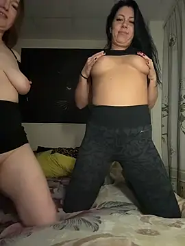 Snapshot of _Mila_Love chatting on 03-16-26, 03:05 Mila Love online show from 03-16-26, 03:05