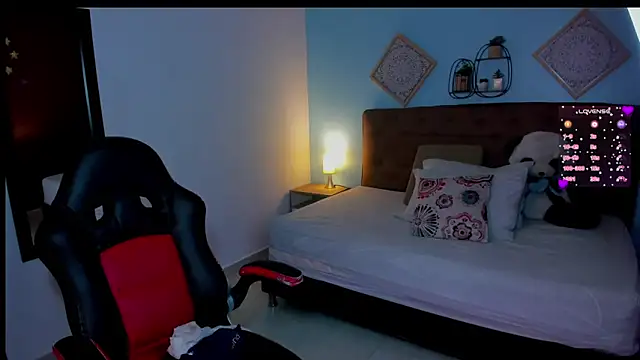 charlotte bronte online show from 04-27-26, 08:51