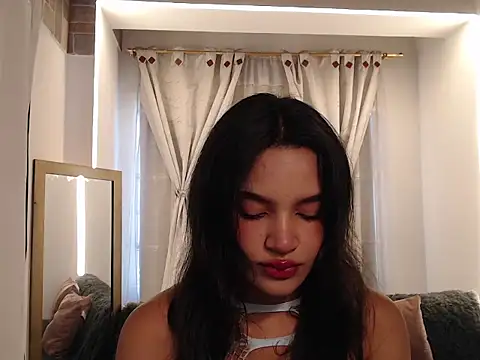 Nyxx Velariia online show from 02-26-26, 01:43