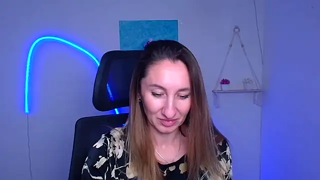 Snapshot of Diana_Sweeet_ chatting on 02-03-26, 01:05 Diana Sweeet online show from 02-03-26, 01:05