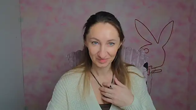 Snapshot of Diana_Sweeet_ chatting on 02-22-26, 06:35 Diana Sweeet online show from 02-22-26, 06:35