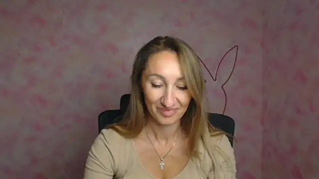 Diana Sweeet  online show from 04-07-26, 05:52