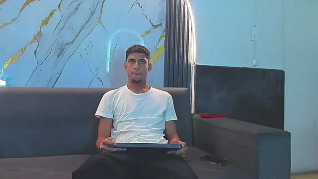 ALEX KEITH26 online show from 02-25-26, 12:26