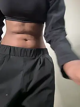 Snapshot of Sassyreyaaa chatting on 01-14-26, 06:57 Sassyreyaaa online show from 01-14-26, 06:57