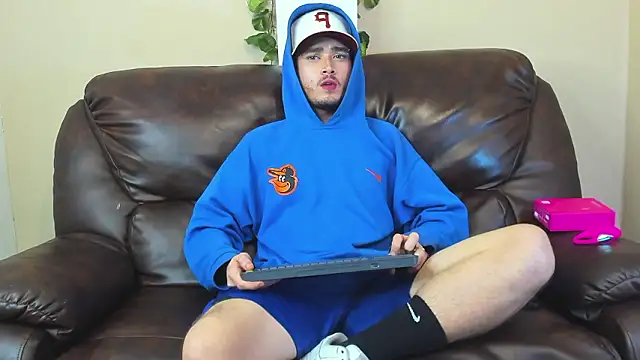 Salvattore Muller online show from 02-20-26, 06:26