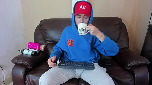 Salvattore Muller online show from 04-14-26, 10:05