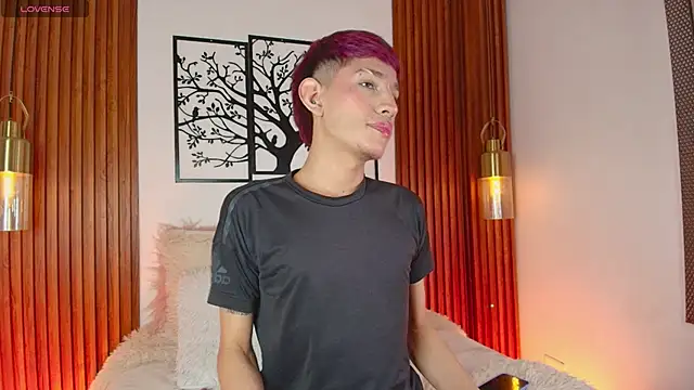 Snapshot of Taylor_Snow chatting on 02-01-26, 08:51 Taylor Snow online show from 02-01-26, 08:51