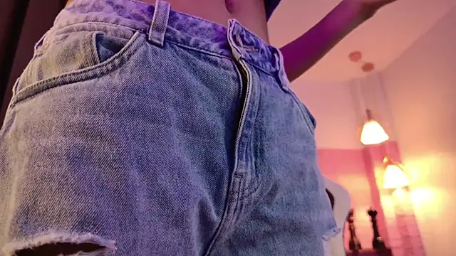 Dulce Stormy online show from 03-06-26, 12:12