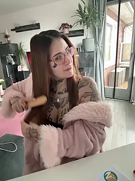 Snapshot of NyxTattoo chatting on 02-21-26, 09:32 NyxTattoo online show from 02-21-26, 09:32