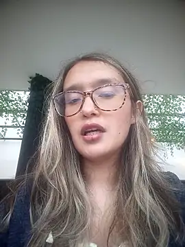 Karla-giraldo 1 online show from 03-18-26, 09:51