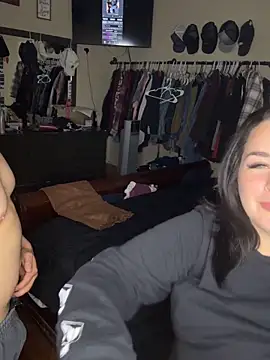 Snapshot of Antphlis chatting on 02-01-26, 03:38 Antphlis online show from 02-01-26, 03:38