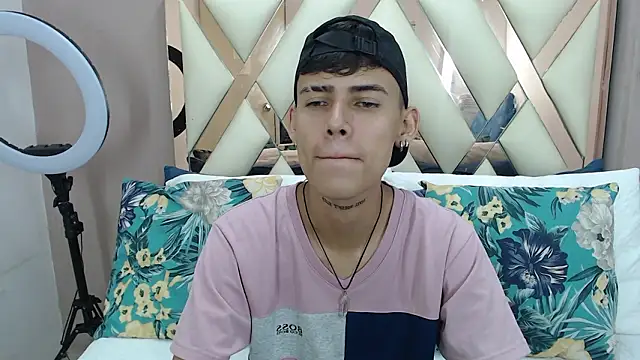 Snapshot of Astaroth_Grigori chatting on 02-21-26, 07:26 Astaroth Grigori online show from 02-21-26, 07:26