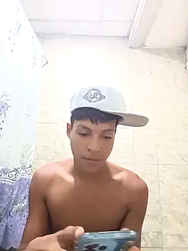 Sasuke-18 cm online show from 04-08-26, 01:05