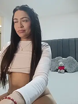 Snapshot of Ina_Jody_ chatting on 02-23-26, 02:53 Ina Jody online show from 02-23-26, 02:53