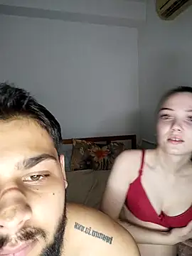 Snapshot of Gabysweetrds chatting on 02-24-26, 08:29 Gabysweetrds online show from 02-24-26, 08:29