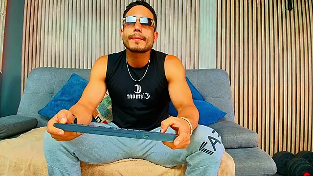 Vans Ross online show from 03-27-26, 07:02