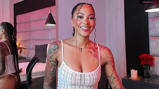 LizStorm  online show from 04-24-26, 12:18