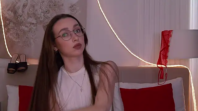 Emily Simon online show from 03-31-26, 05:30