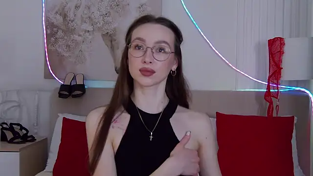 Emily Simon online show from 04-28-26, 05:34