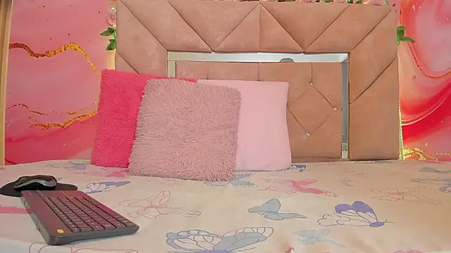 sweet  luna   online show from 02-02-26, 11:09