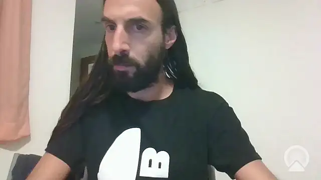 Snapshot of aircum99 chatting on 02-08-26, 01:20 aircum99 online show from 02-08-26, 01:20