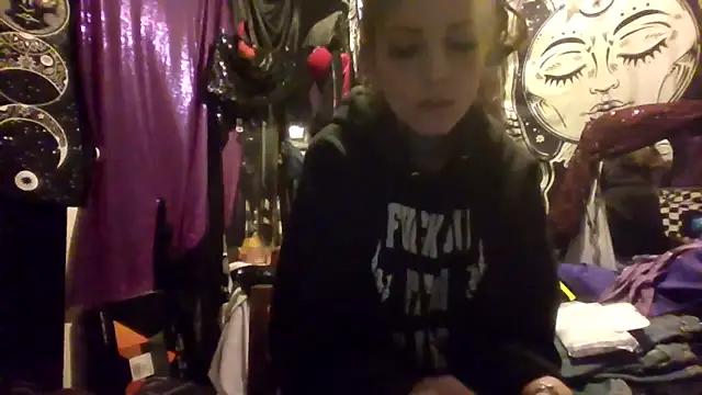 allymoon1369 online show from 04-22-26, 11:01