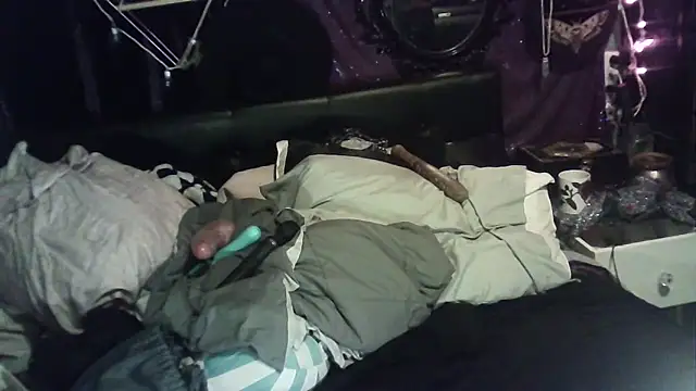 allymoon1369 online show from 04-27-26, 09:07