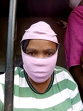 KAT AND DEE online show from 02-02-26, 02:27