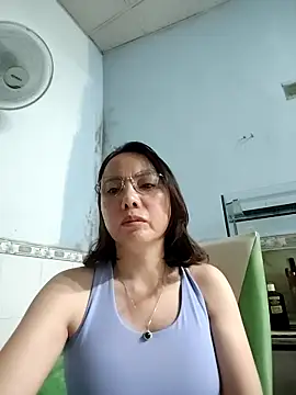 Famrita online show from 03-10-26, 01:49