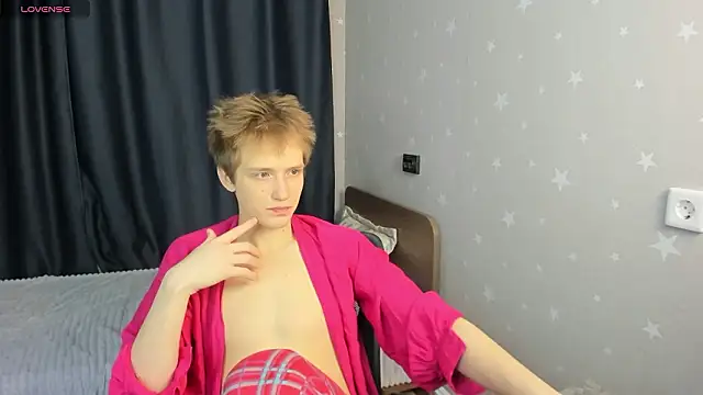 Kai Milller online show from 02-10-26, 07:18