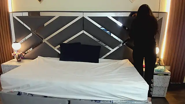 Ambarross  online show from 02-07-26, 12:31