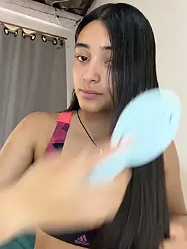 Snapshot of _tina_9 chatting on 03-13-26, 04:02 tina 9 online show from 03-13-26, 04:02