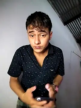 Snapshot of attractive-sexx chatting on 02-02-26, 03:00 attractive-sexx online show from 02-02-26, 03:00