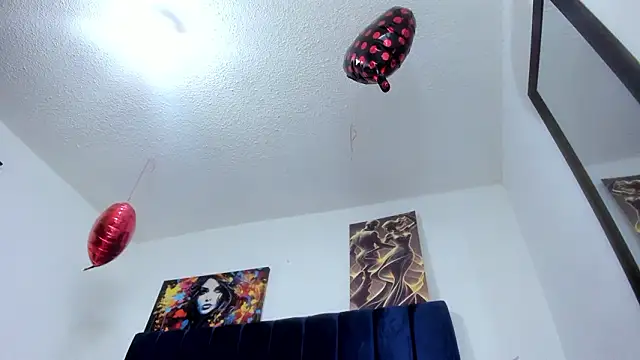 Snapshot of Bombom_brown1 chatting on 02-13-26, 08:05 Bombom brown1 online show from 02-13-26, 08:05