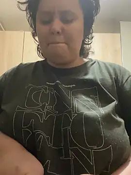 RavenEllieUniverse online show from 02-09-26, 04:27