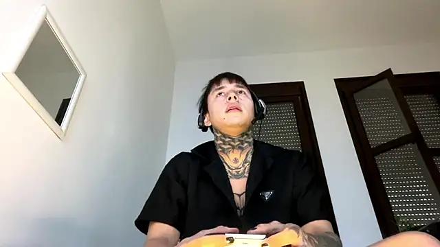 COLOMBIAN20CM online show from 03-08-26, 01:26