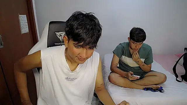 Maxwell boys online show from 02-26-26, 03:16