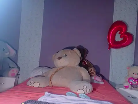 PaulinaWilliams online show from 02-18-26, 06:26