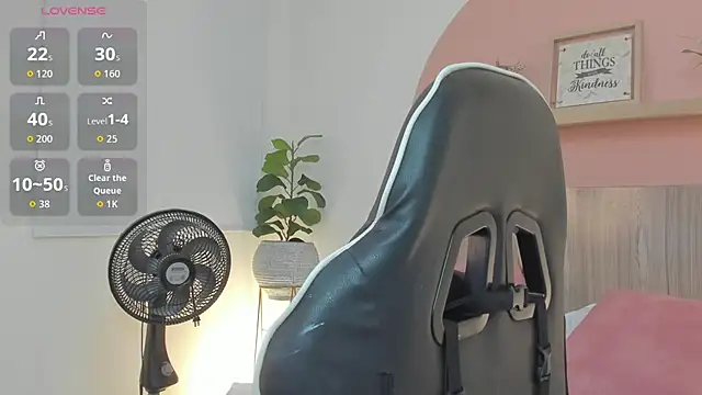 ivette swan online show from 04-09-26, 07:41