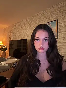 claraaaa06 online show from 02-20-26, 06:41