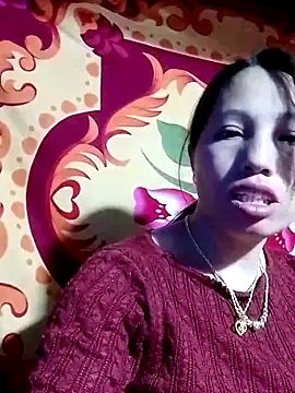 Gummiesu online show from 02-04-26, 07:42