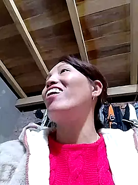 Gummiesu online show from 02-09-26, 02:15