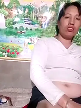 Gummiesu online show from 04-16-26, 09:39