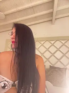 Miaswwe online show from 02-25-26, 03:21